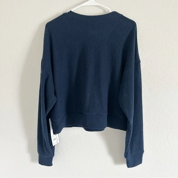 NWT Alo Yoga Muse Crew Neck Pullover Top Long Sleeve Sweater Navy Blue Sz M - Picture 7 of 7